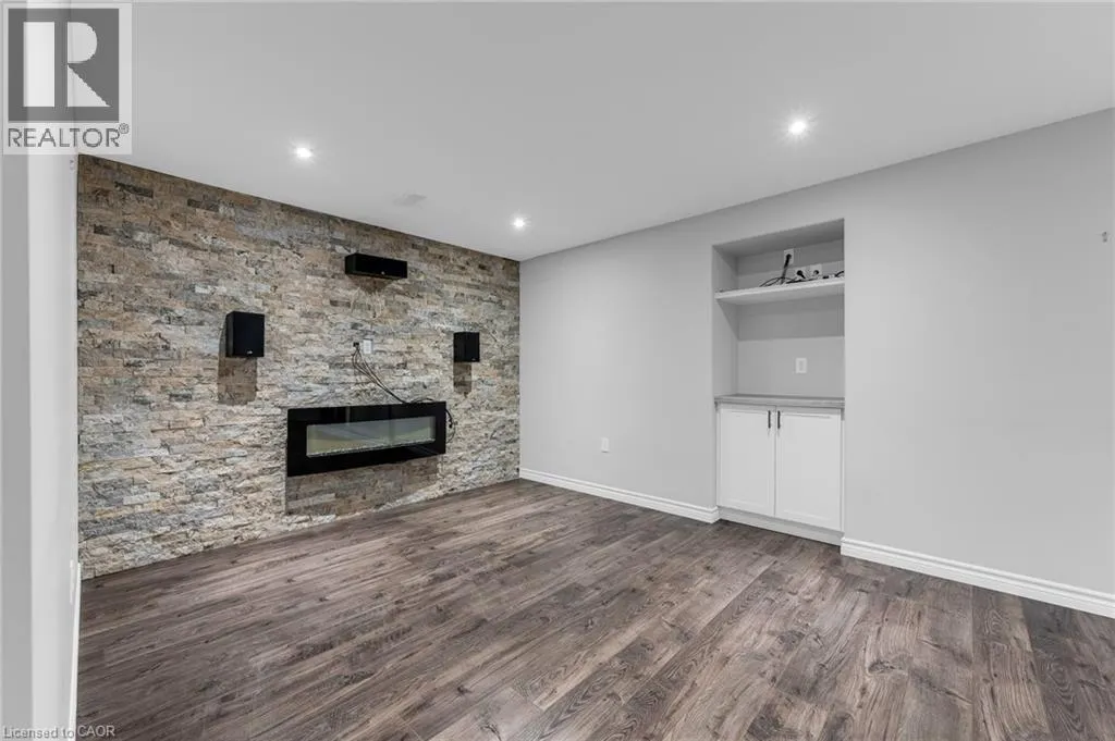 159 VALERA Drive Unit# Lower #Lower