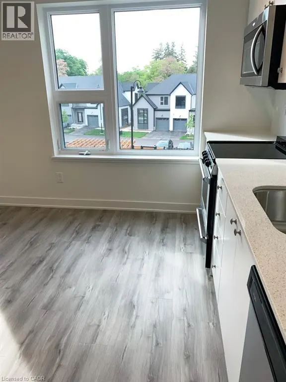 110 FERGUS Avenue Unit# 319 #319