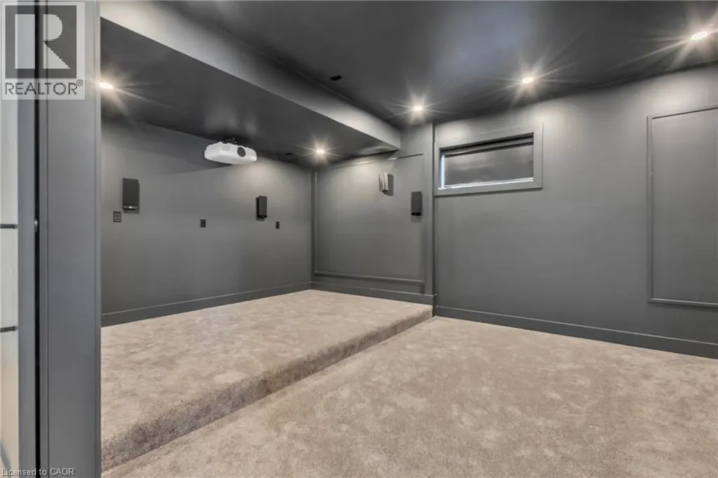 920 THOMAS PEDDER Court