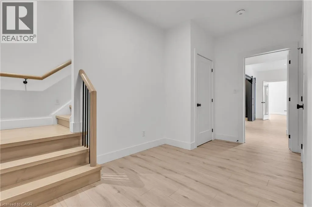 920 THOMAS PEDDER Court