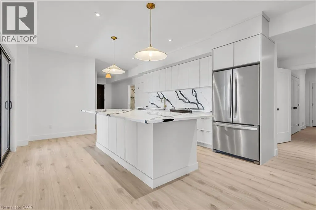 920 THOMAS PEDDER Court