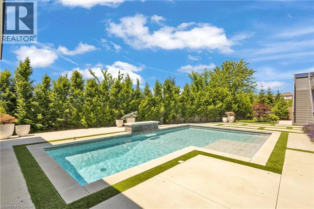 920 THOMAS PEDDER Court