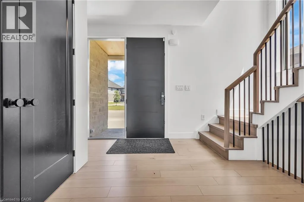 920 THOMAS PEDDER Court
