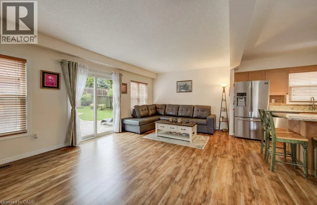 521 SNOWDROP Court