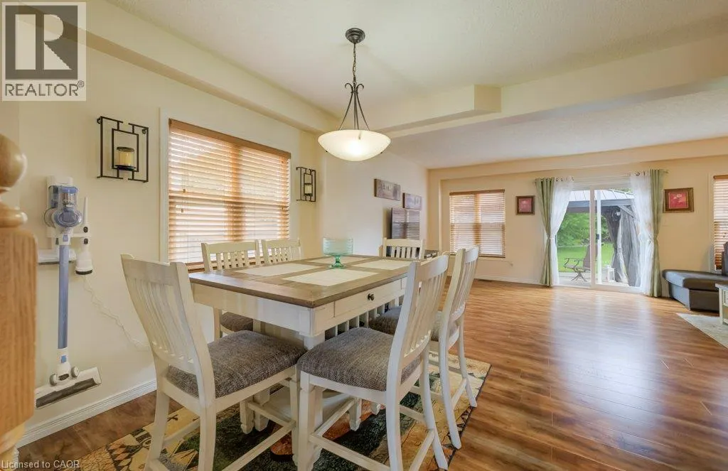 521 SNOWDROP Court