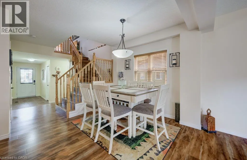 521 SNOWDROP Court