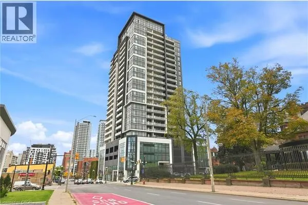 15 QUEEN Street S Unit# 704