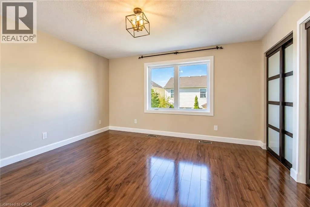 52 REDSTART Drive