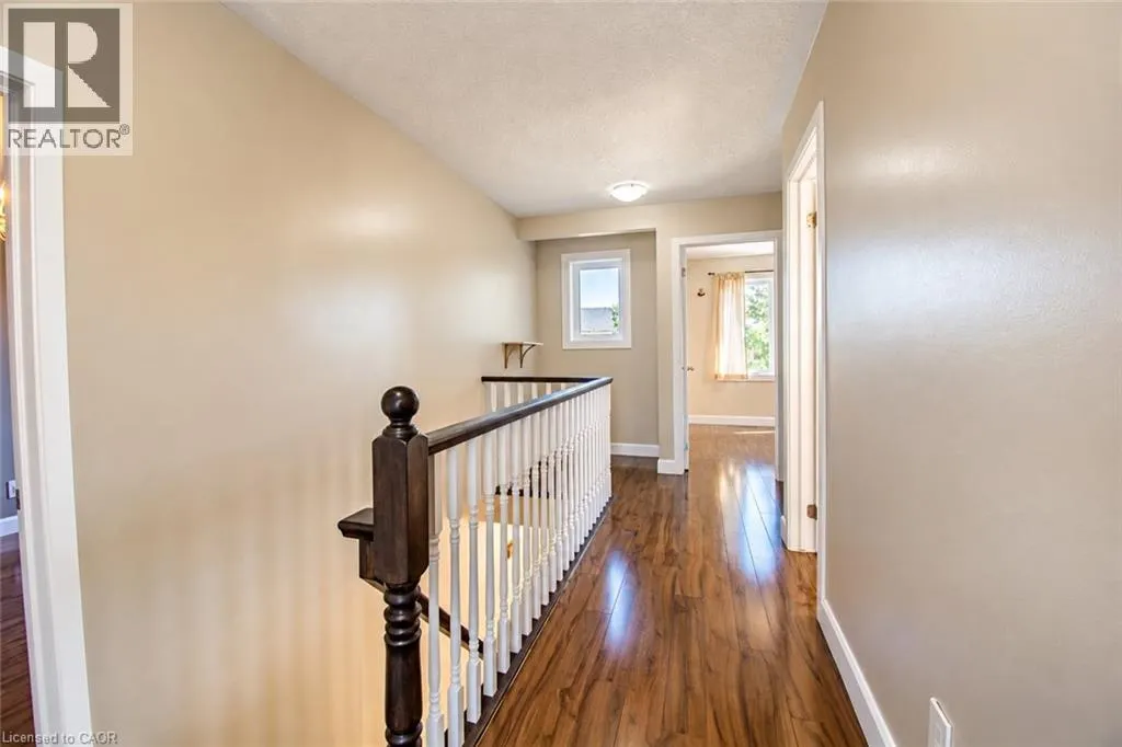 52 REDSTART Drive