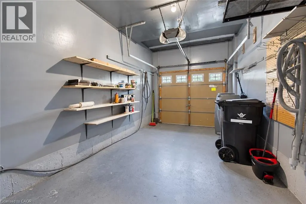52 REDSTART Drive