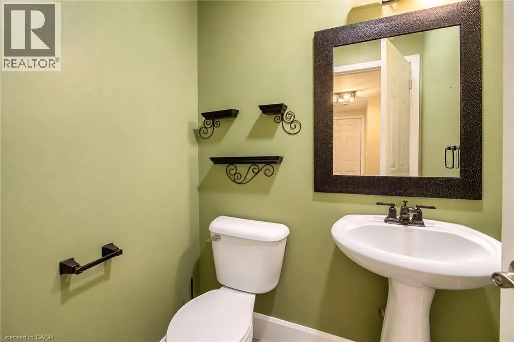 52 REDSTART Drive