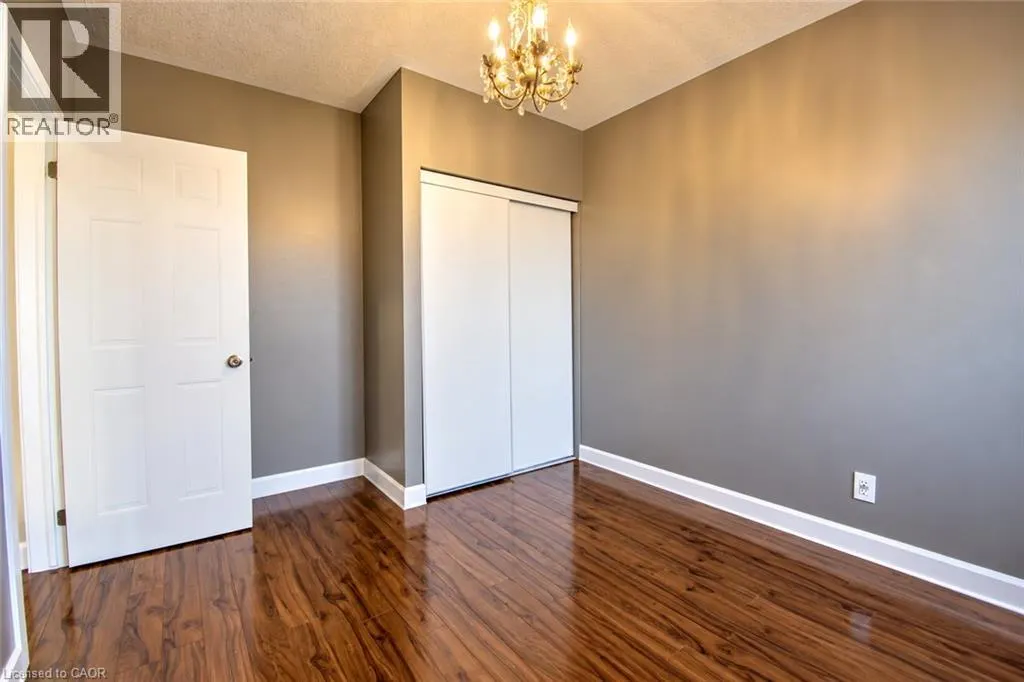 52 REDSTART Drive