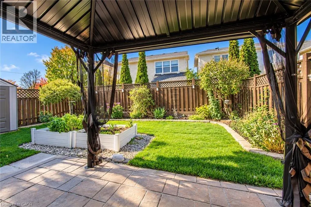 52 REDSTART Drive
