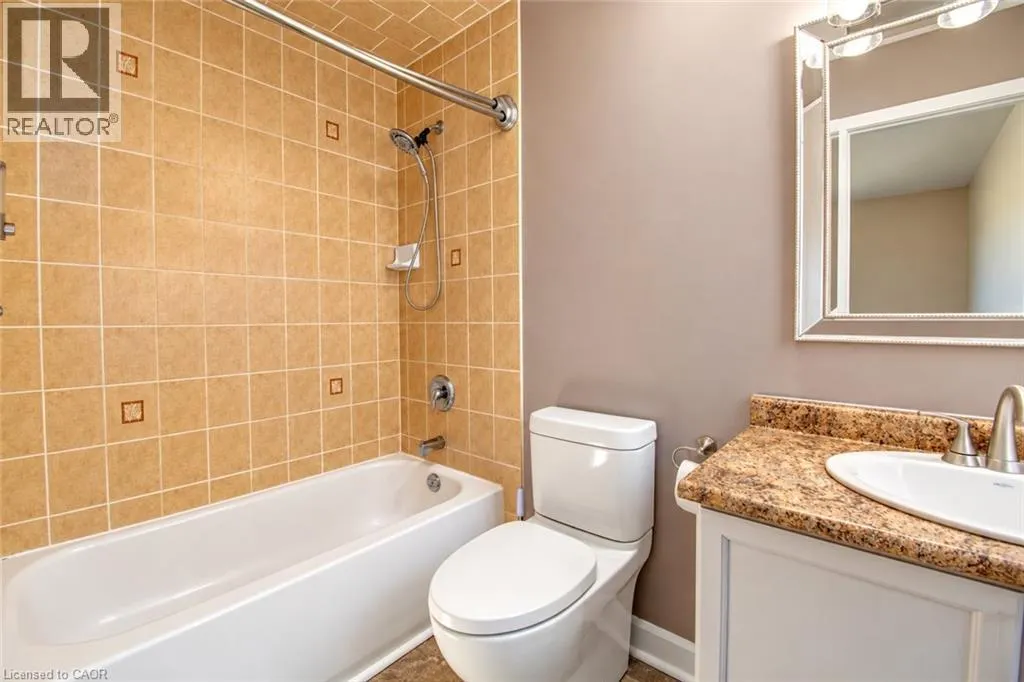 52 REDSTART Drive