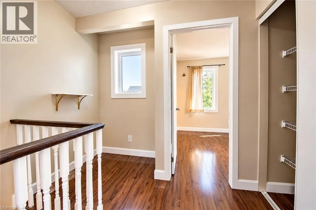 52 REDSTART Drive
