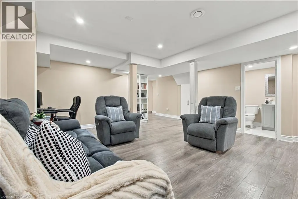 3275 STALYBRIDGE Drive Unit# 24 #24
