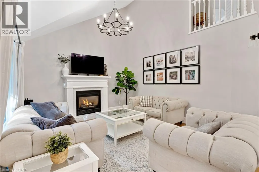 44 PINTAIL Drive