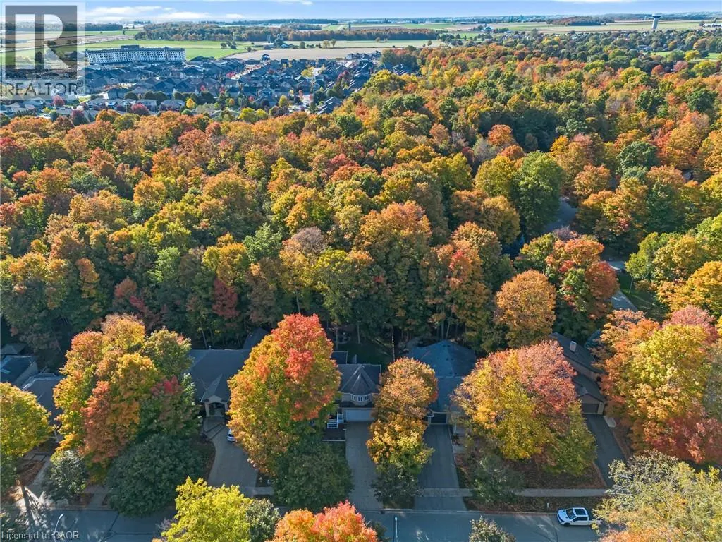 44 PINTAIL Drive