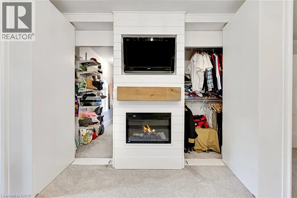 44 PINTAIL Drive