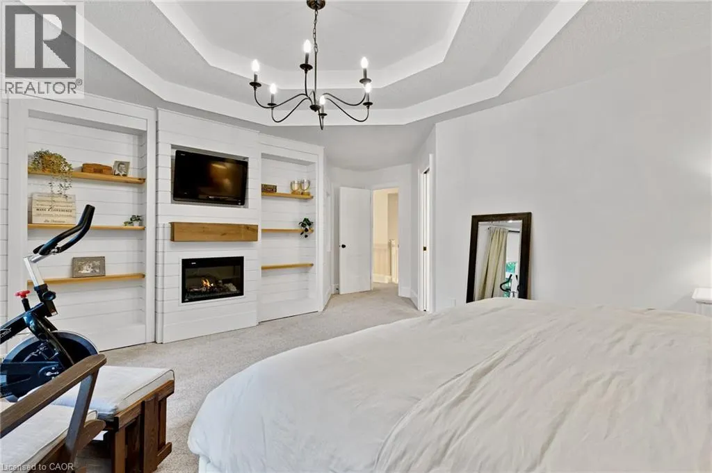 44 PINTAIL Drive