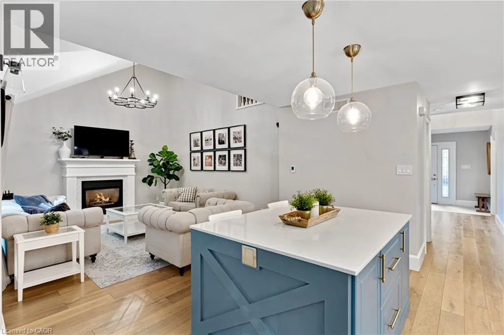 44 PINTAIL Drive
