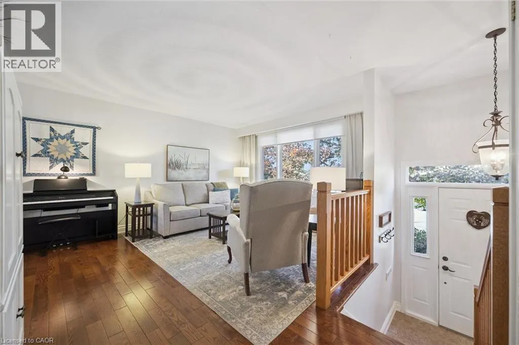 301 MARTINDALE Crescent