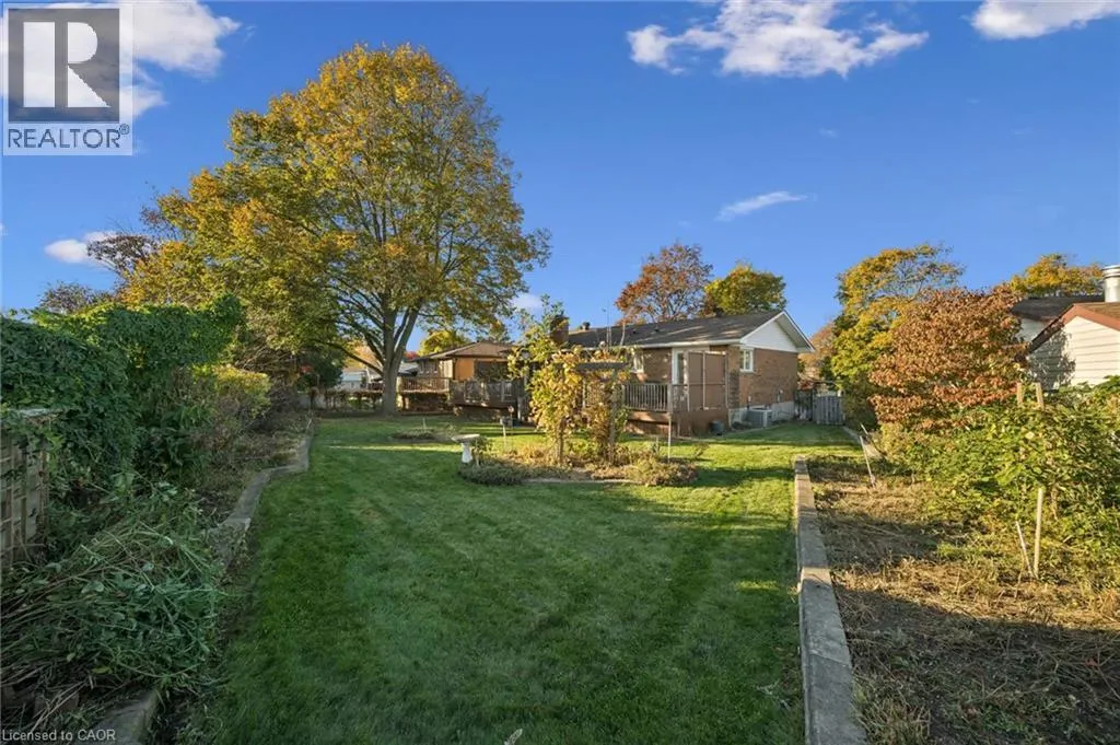 301 MARTINDALE Crescent