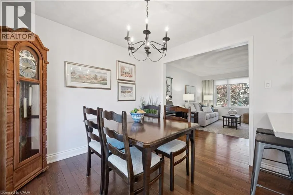 301 MARTINDALE Crescent