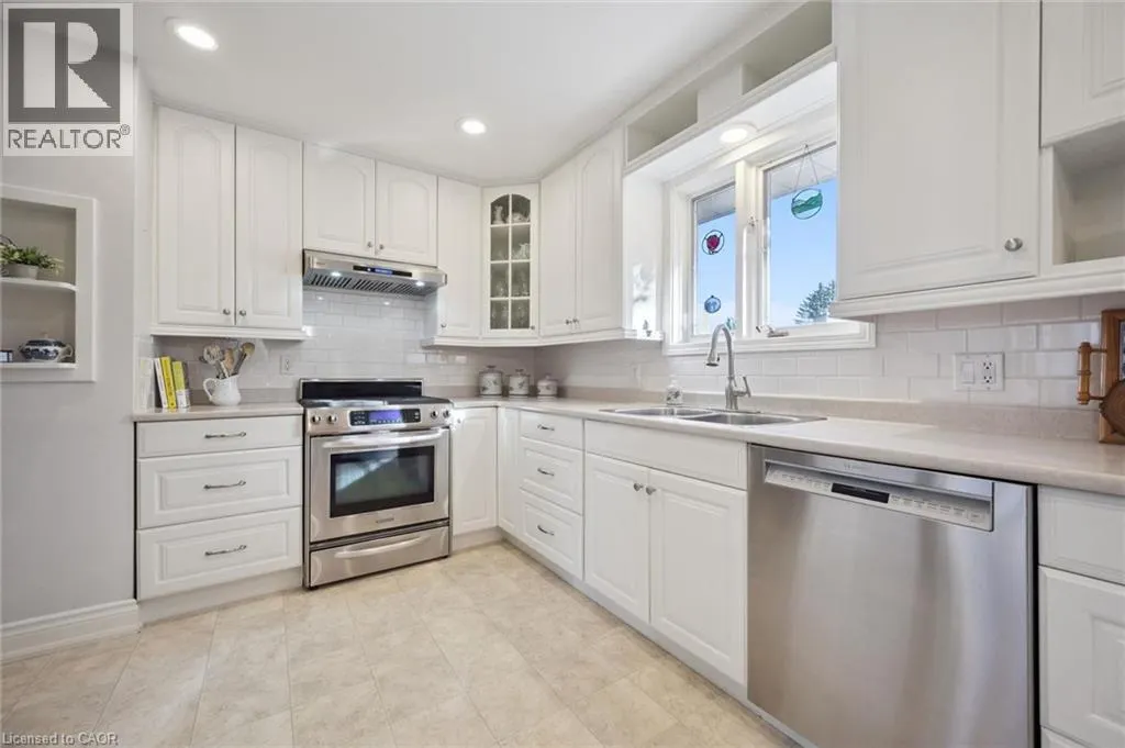 301 MARTINDALE Crescent