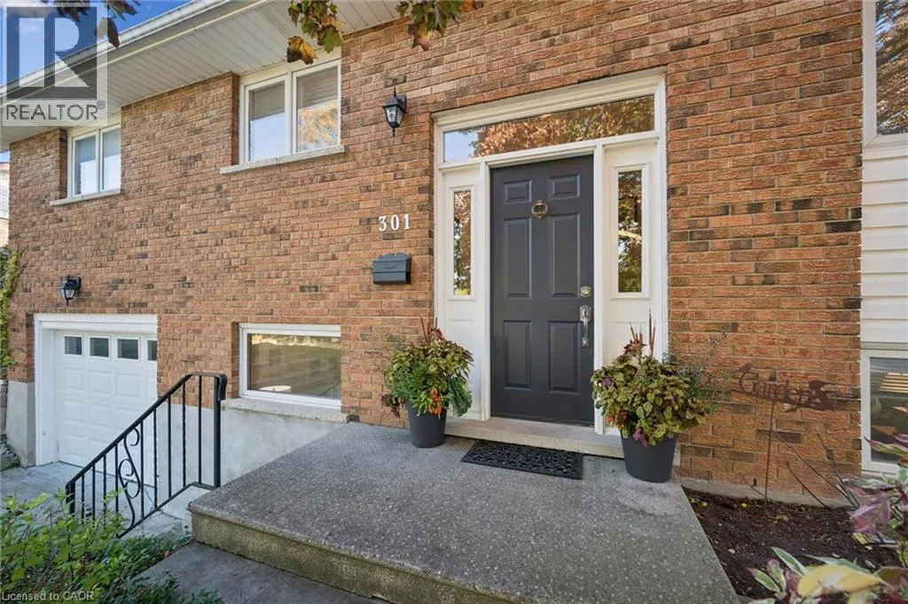 301 MARTINDALE Crescent