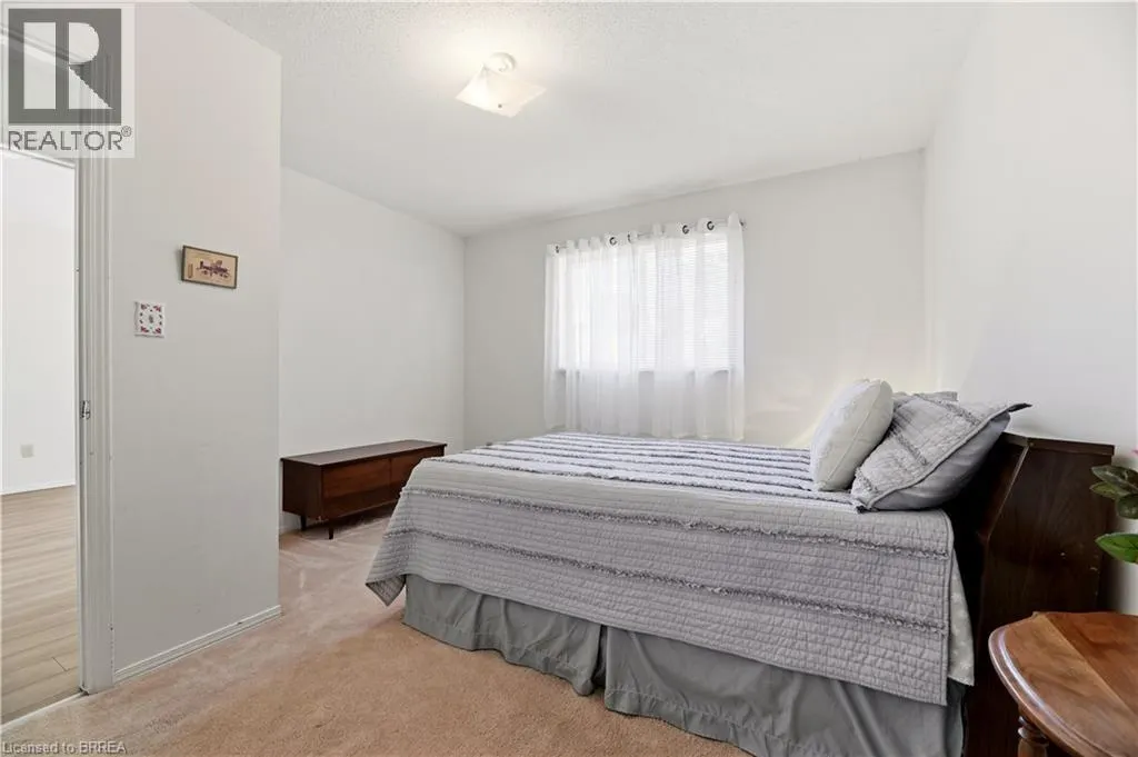 1030 COLBORNE Street E Unit# 19 #19
