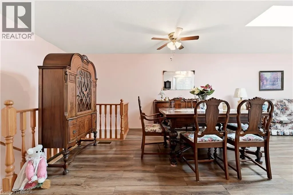 1030 COLBORNE Street E Unit# 19 #19