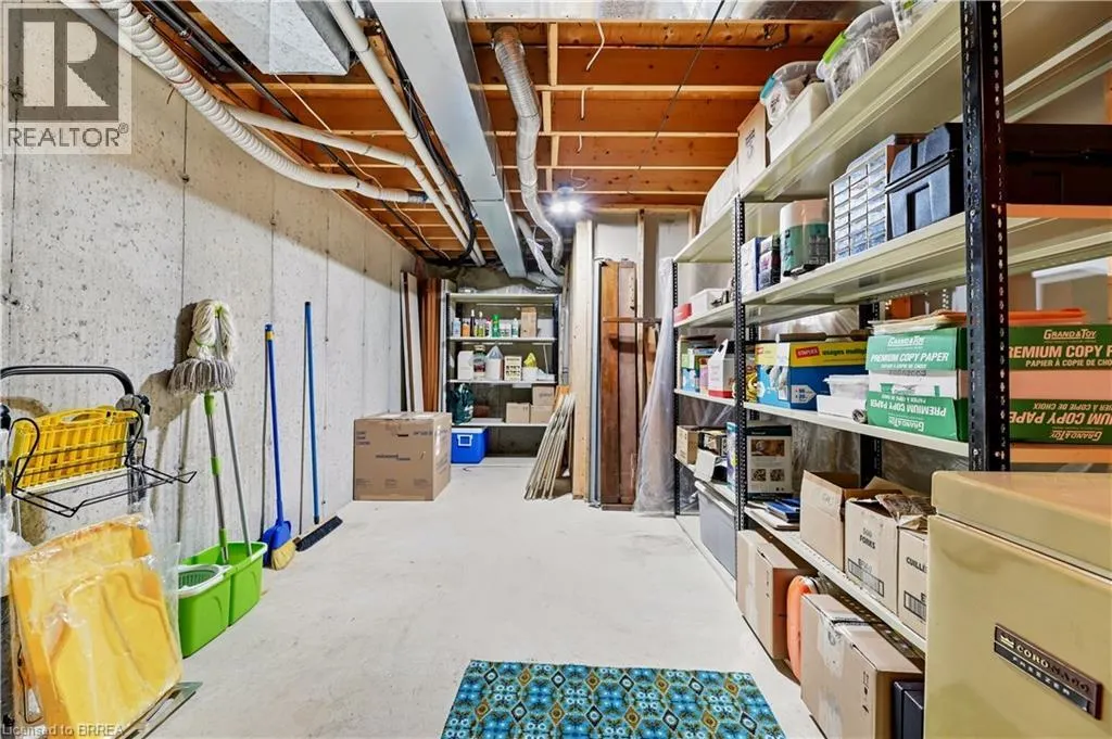1030 COLBORNE Street E Unit# 19 #19
