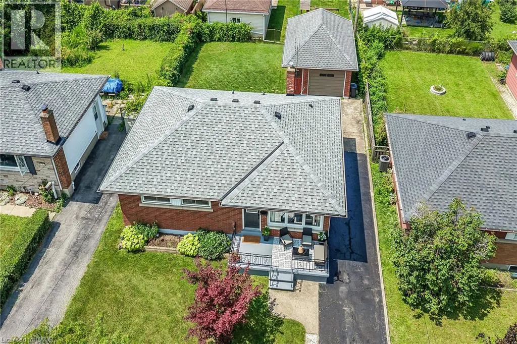 13 ALLANBURG Road S