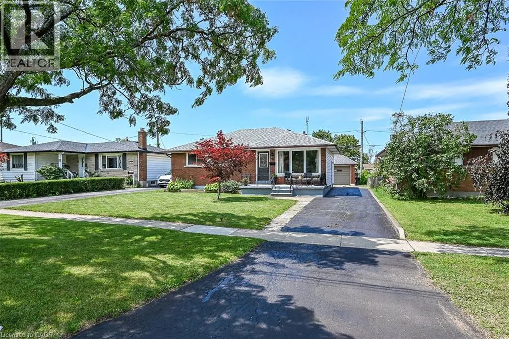 13 ALLANBURG Road S