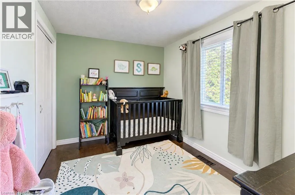 527B ROSEMEADOW Crescent