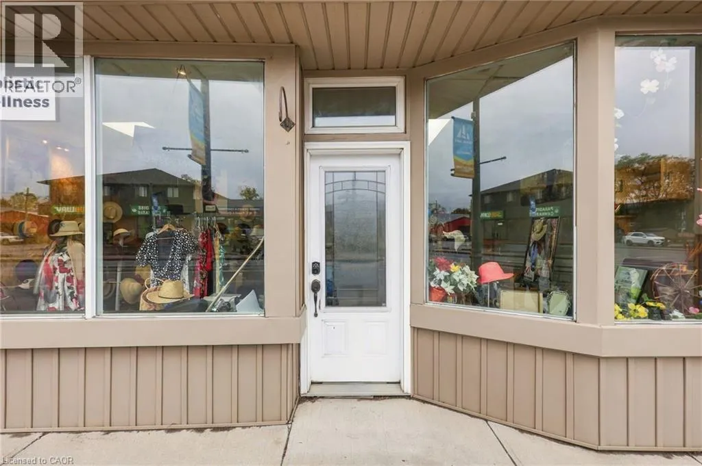 239 MAIN Street W