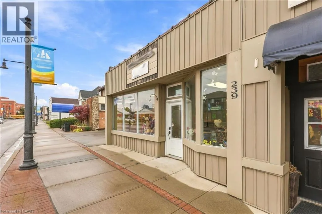 239 MAIN Street W