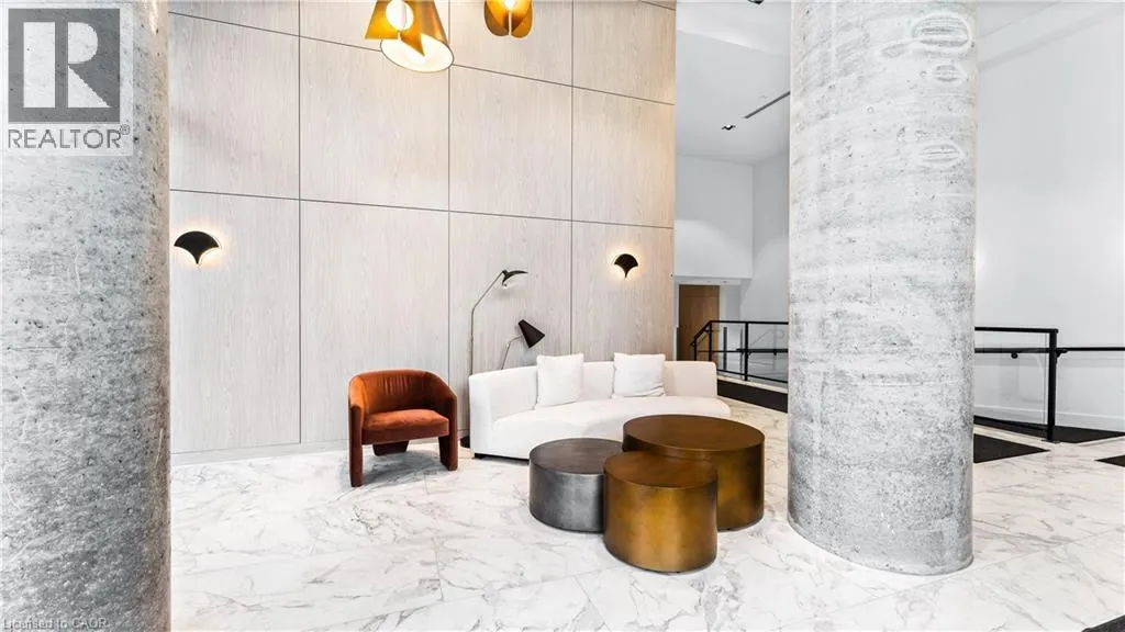 15 S WELLINGTON Street S Unit# 1609 #1609