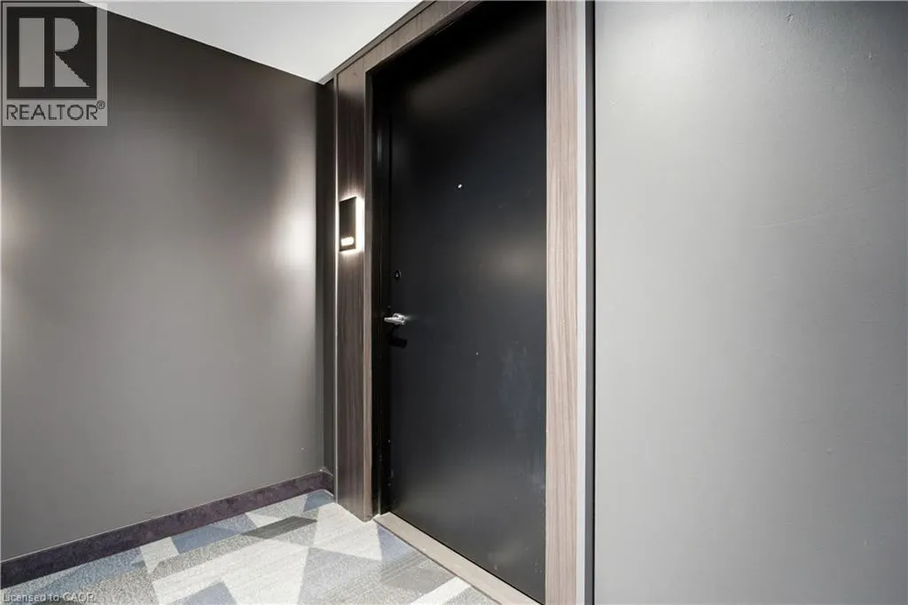 15 S WELLINGTON Street S Unit# 1609 #1609