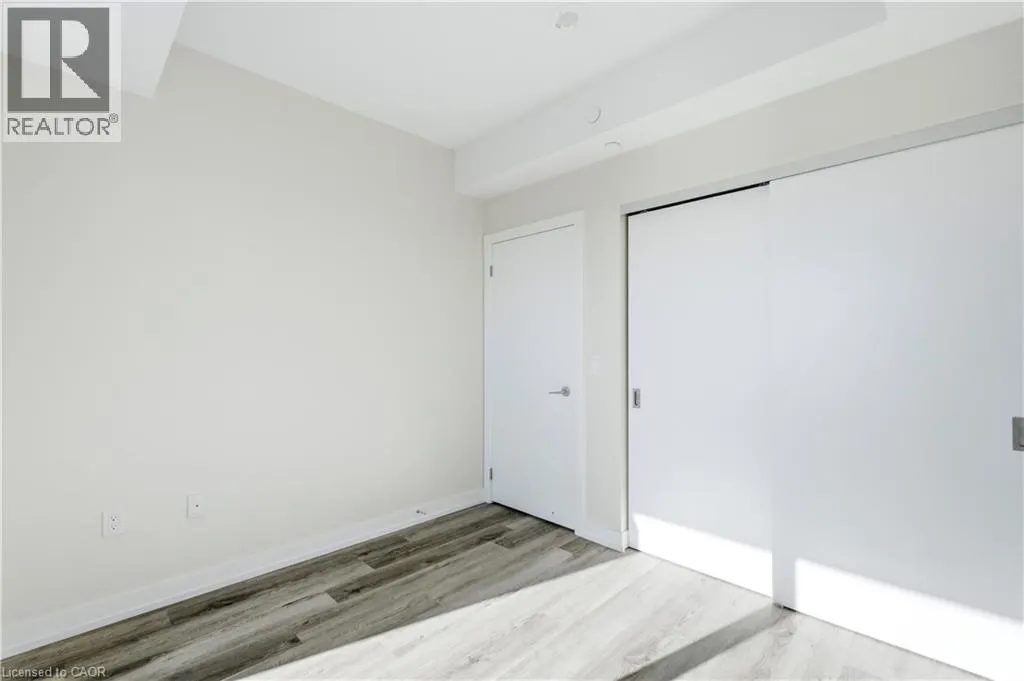 15 S WELLINGTON Street S Unit# 1609 #1609