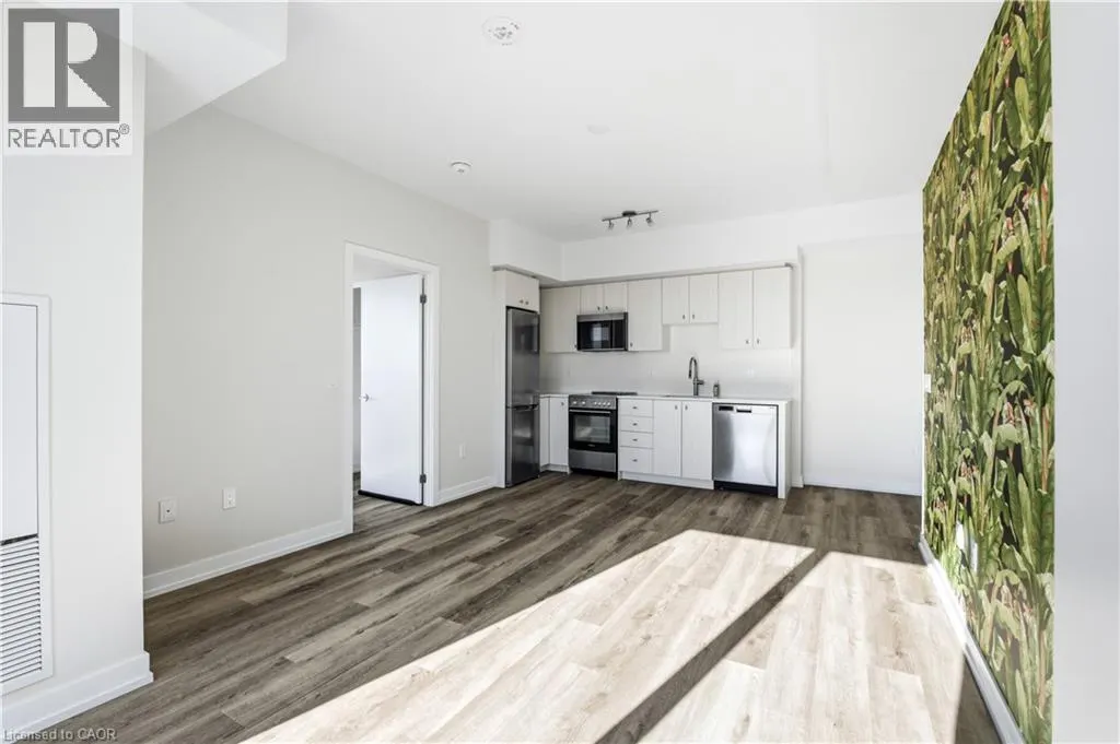 15 S WELLINGTON Street S Unit# 1609 #1609
