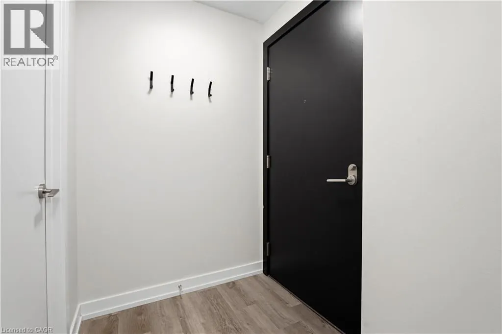 15 S WELLINGTON Street S Unit# 1609 #1609