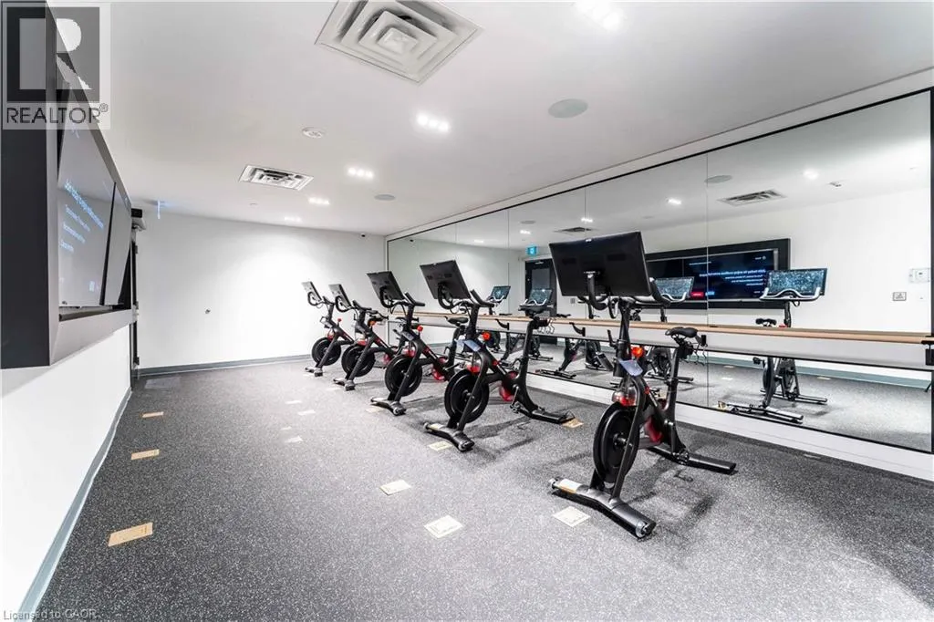 15 S WELLINGTON Street S Unit# 1609 #1609