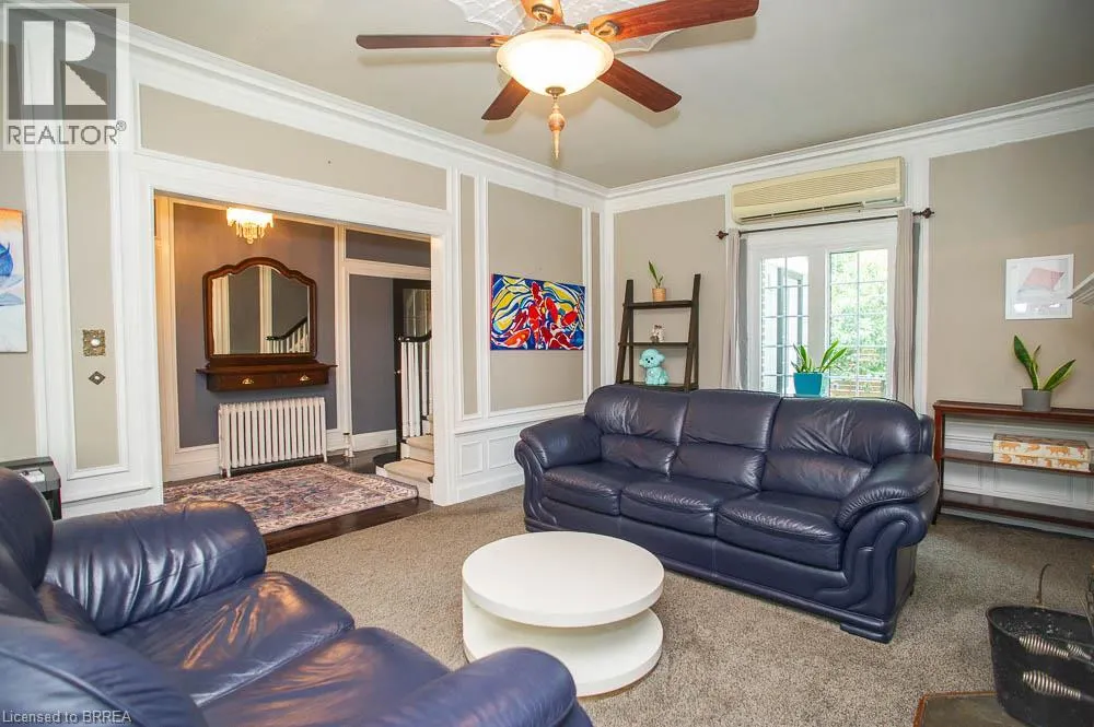 116 DUFFERIN Avenue