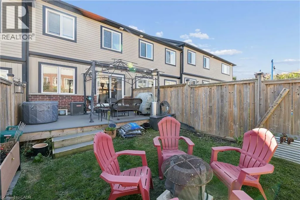 42 RENFREW Street