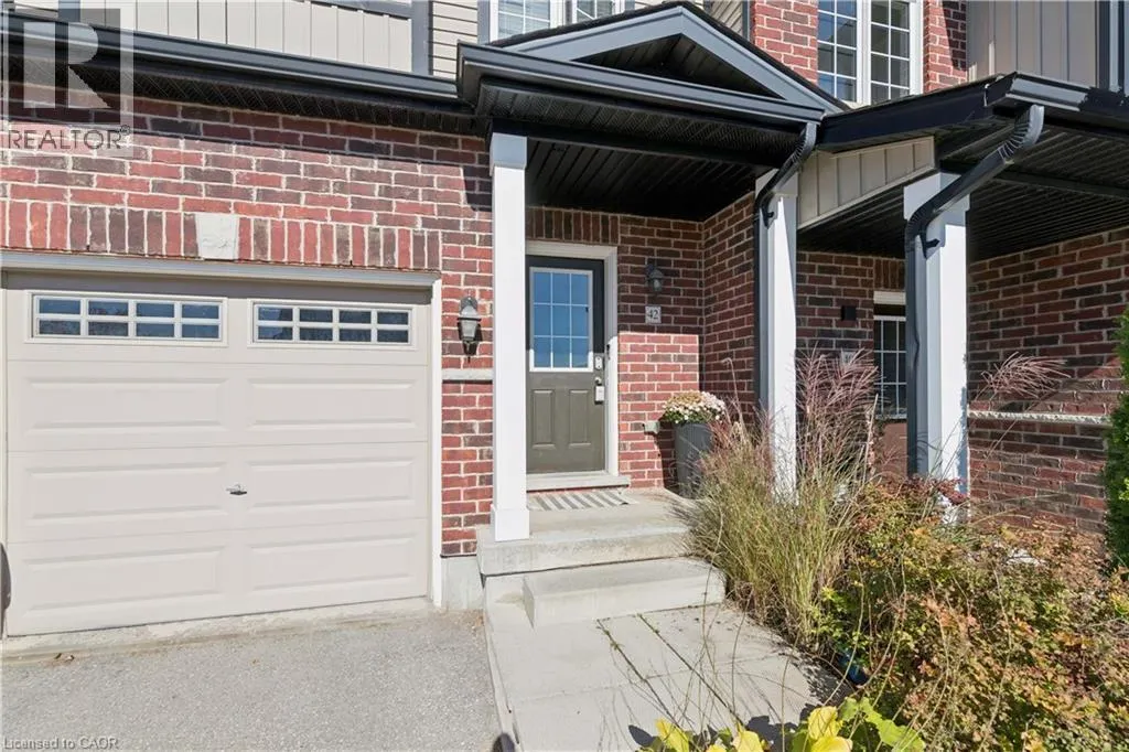 42 RENFREW Street