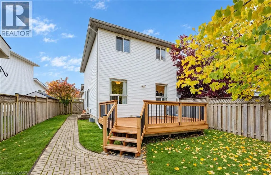 24 WHITE SANDS Court