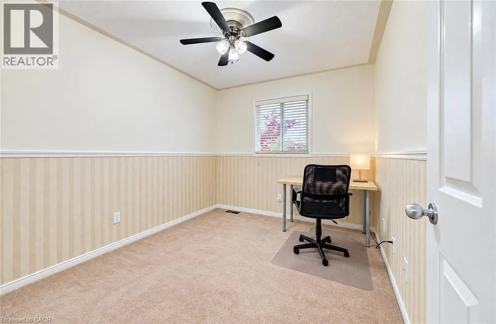 24 WHITE SANDS Court