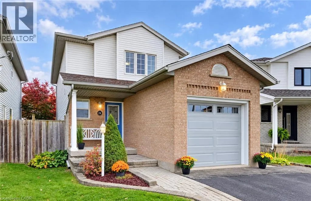 24 WHITE SANDS Court